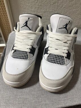 Nike White Black Cream Air Jordan 4 Style Sneakers